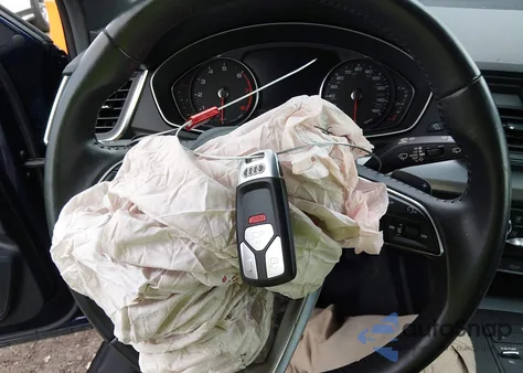 2020 Audi Q5 Premium 45 Tfsi Quattro S Tronic z USA, uszkodzony, nr VIN WA1ANAFY2L2098038